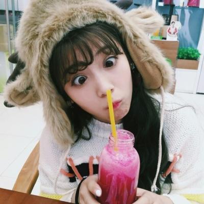 大球吞小球