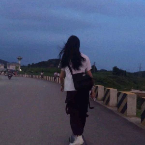 跑酷小子游圣彼得堡