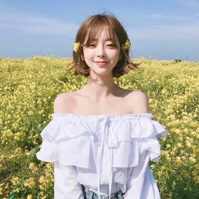 这皇帝抛弃后宫三千佳丽竟实行一夫一妻制